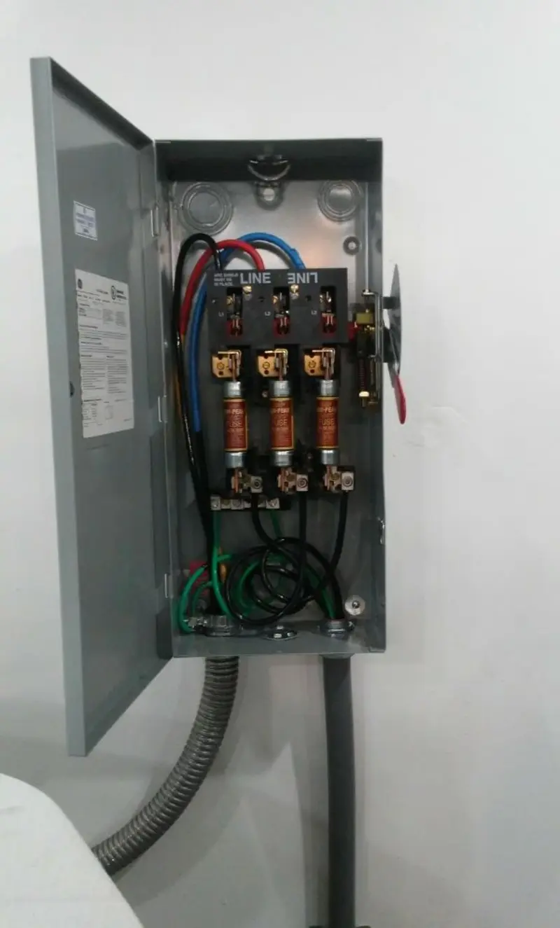 Three-phase disconnect switch installed for Electrical Wiring & Rewiring in Elba